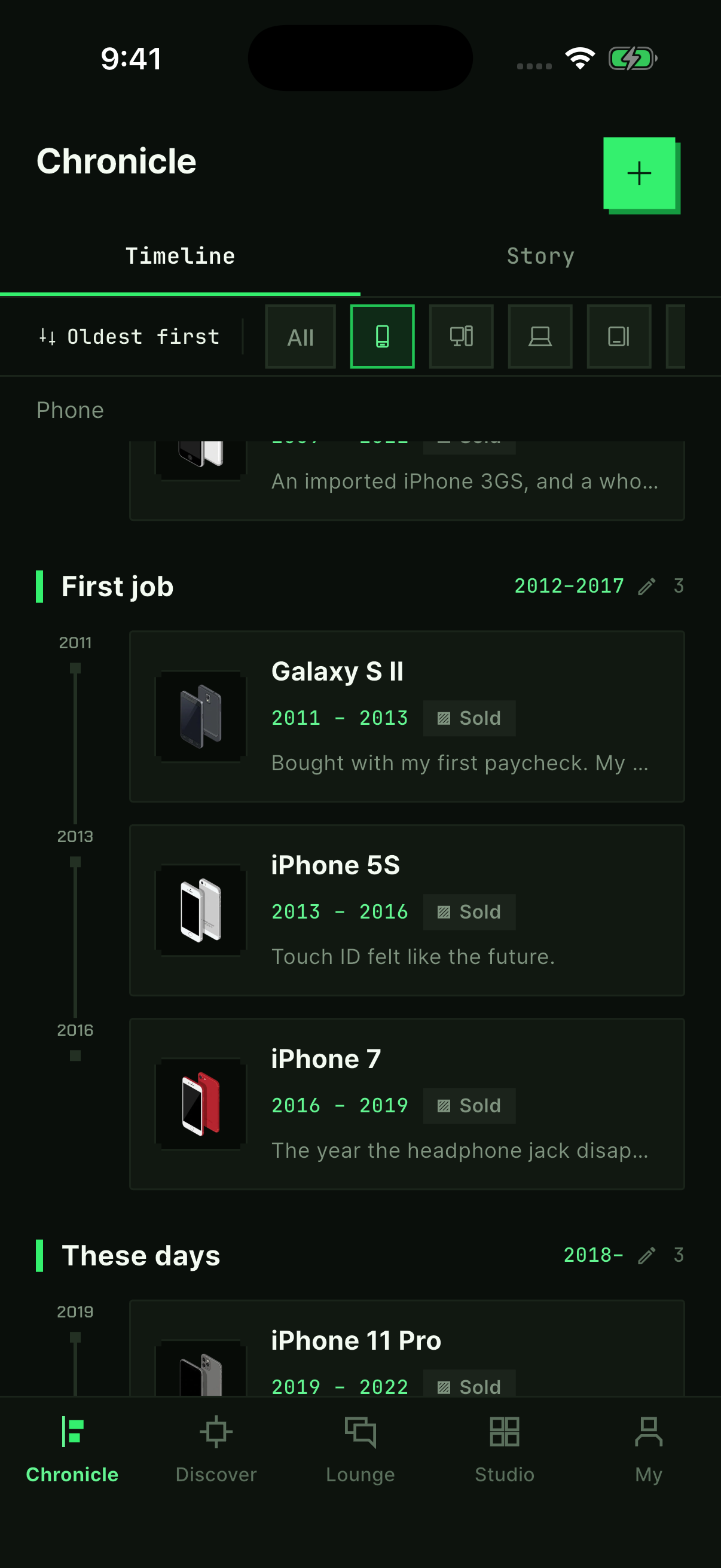 Real Gizmory app: past phones arranged in a personal timeline